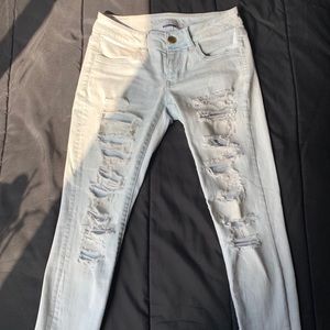 Low waisted American eagle jeans